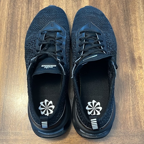 Nike Air Max Flyknit Racer Triple Black Size 7 Mens Shoes FD2764-001 - Picture 8 of 13